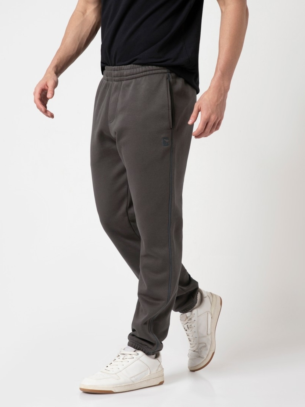 Core Jogger-Shadow Color